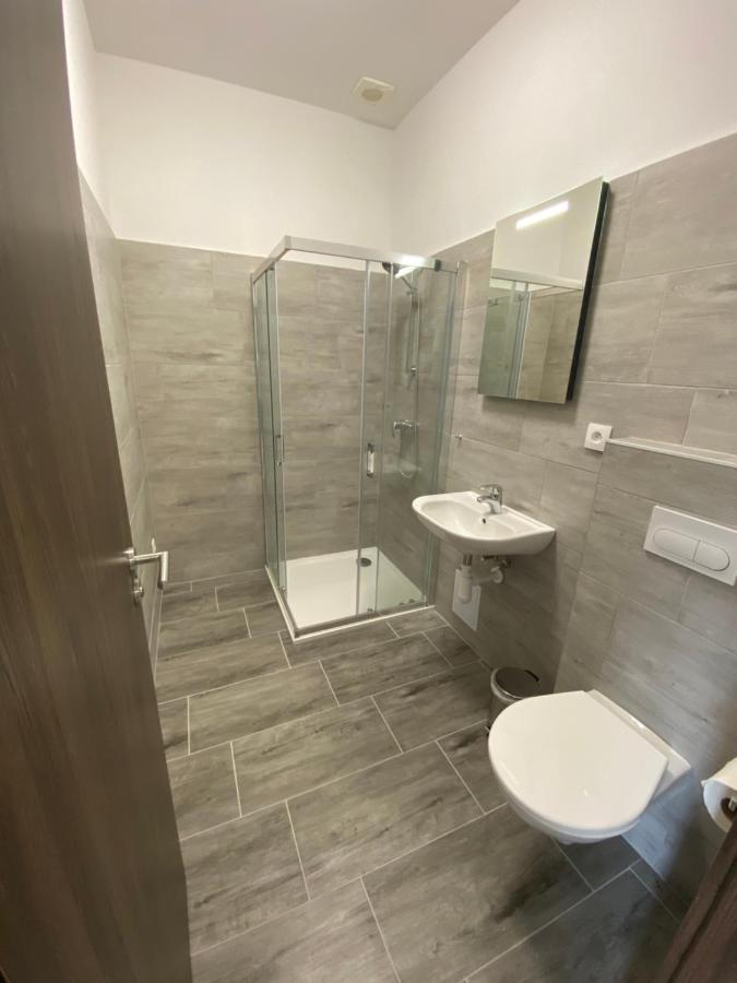 Ferienwohnung No. 34 Hradec Králové Exterior foto