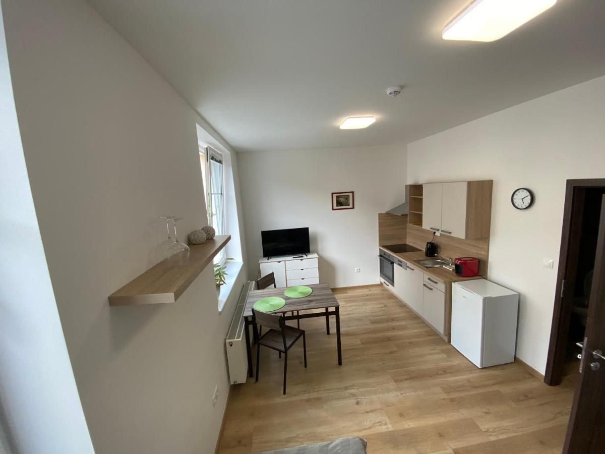Ferienwohnung No. 34 Hradec Králové Exterior foto