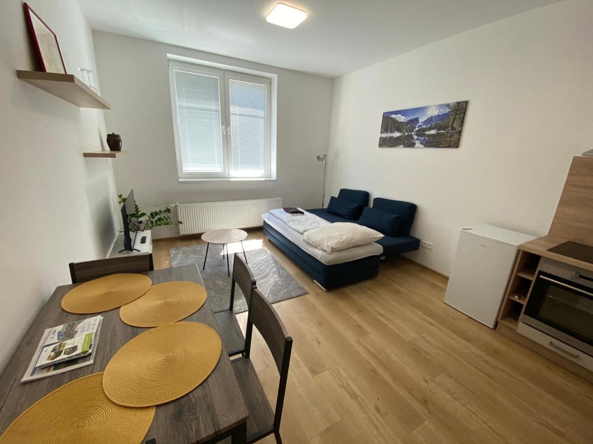 Ferienwohnung No. 34 Hradec Králové Exterior foto